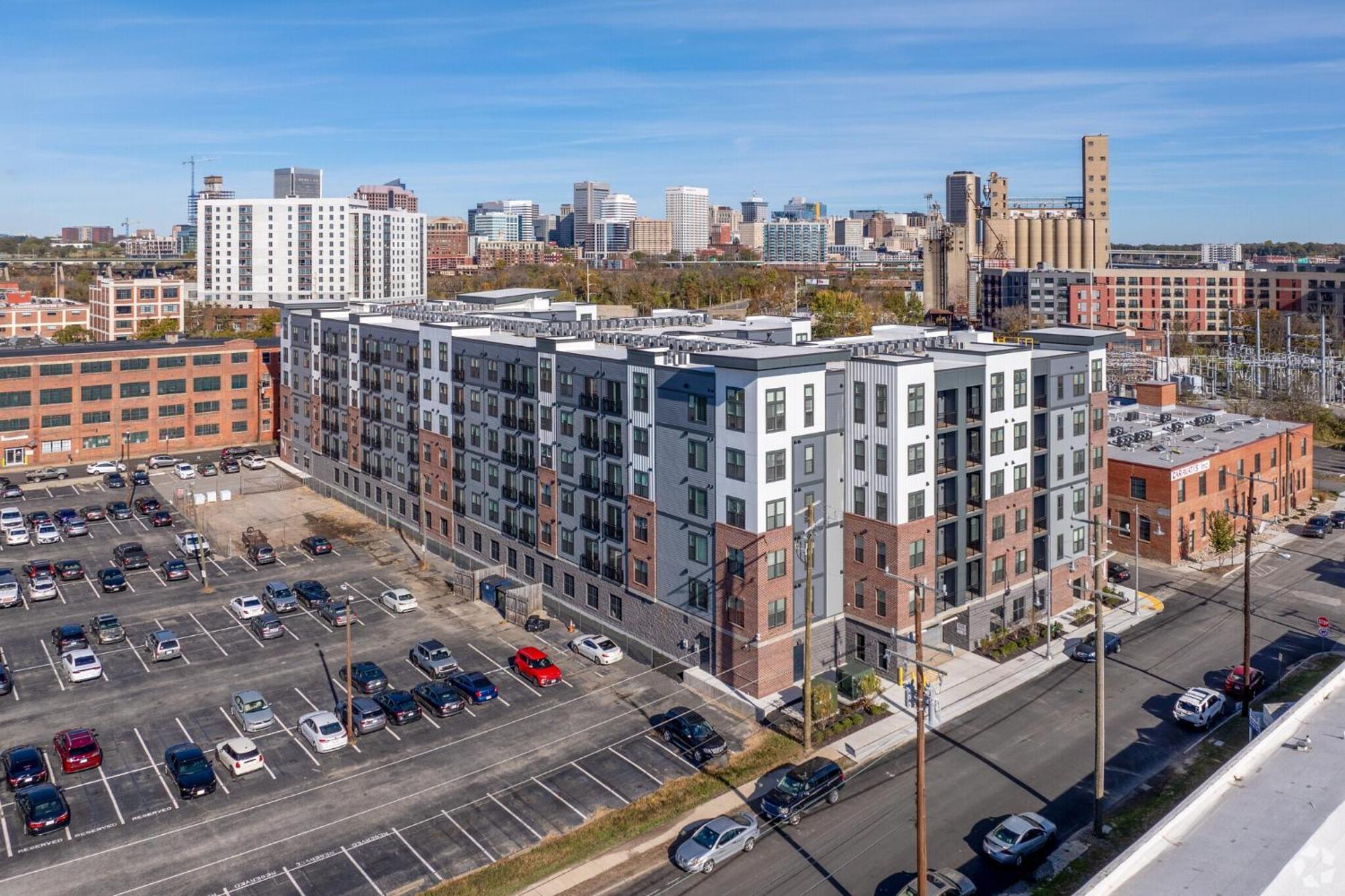 Luxury Furnished Apartments By Hyatus At The Navigator Richmond Eksteriør billede