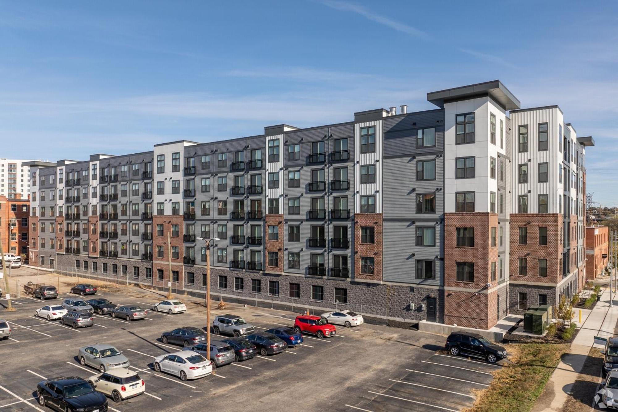 Luxury Furnished Apartments By Hyatus At The Navigator Richmond Eksteriør billede